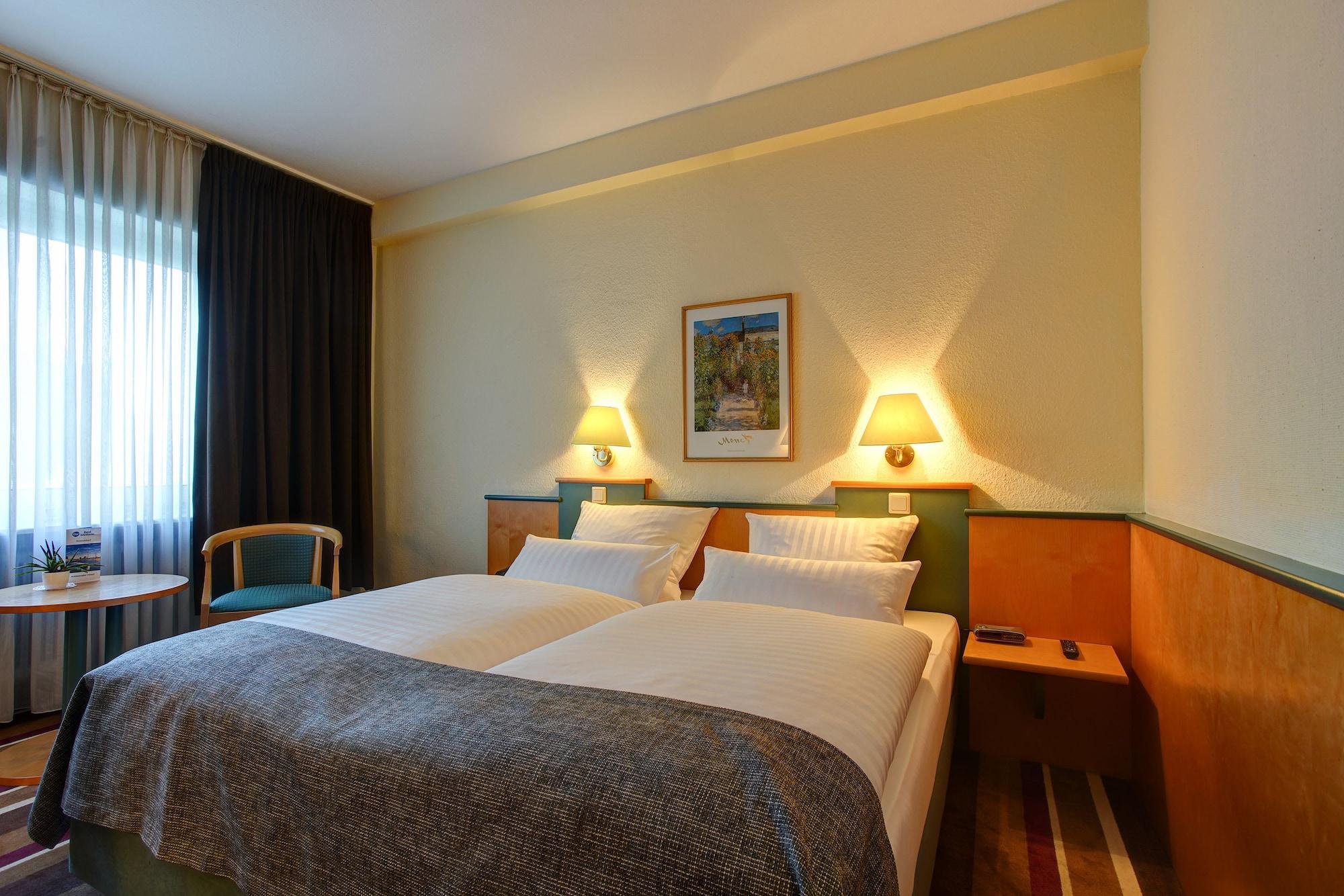 Sure Hotel By Best Western Ambassador Duesseldorf Bagian luar foto