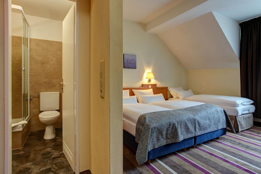 Sure Hotel By Best Western Ambassador Duesseldorf Bagian luar foto