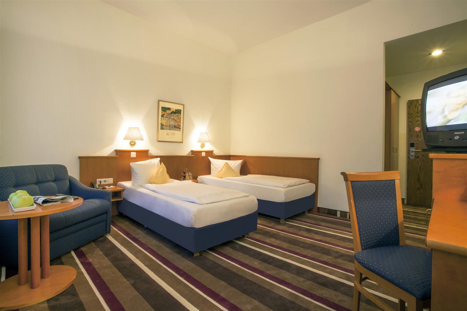 Sure Hotel By Best Western Ambassador Duesseldorf Bagian luar foto