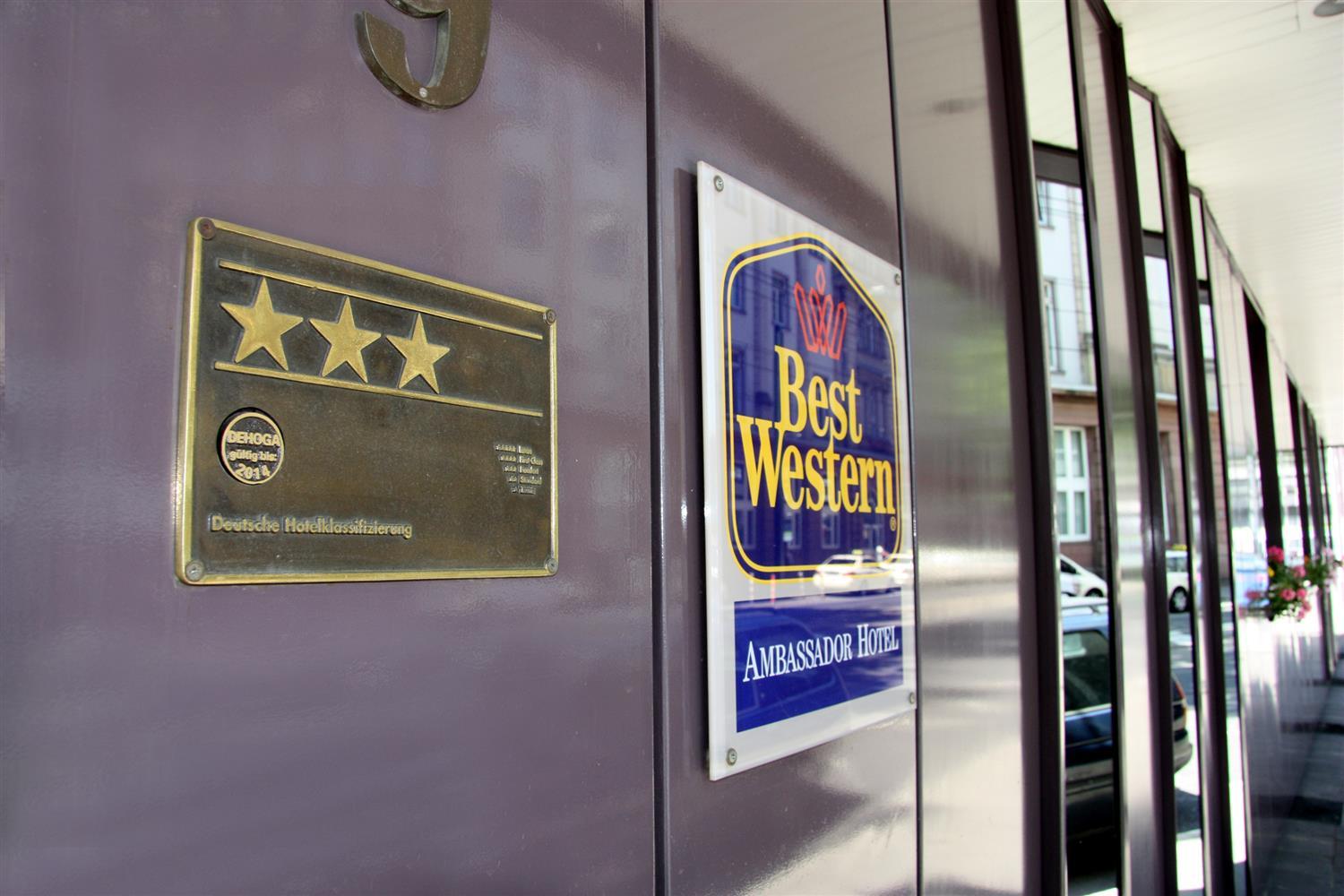 Sure Hotel By Best Western Ambassador Duesseldorf Bagian luar foto
