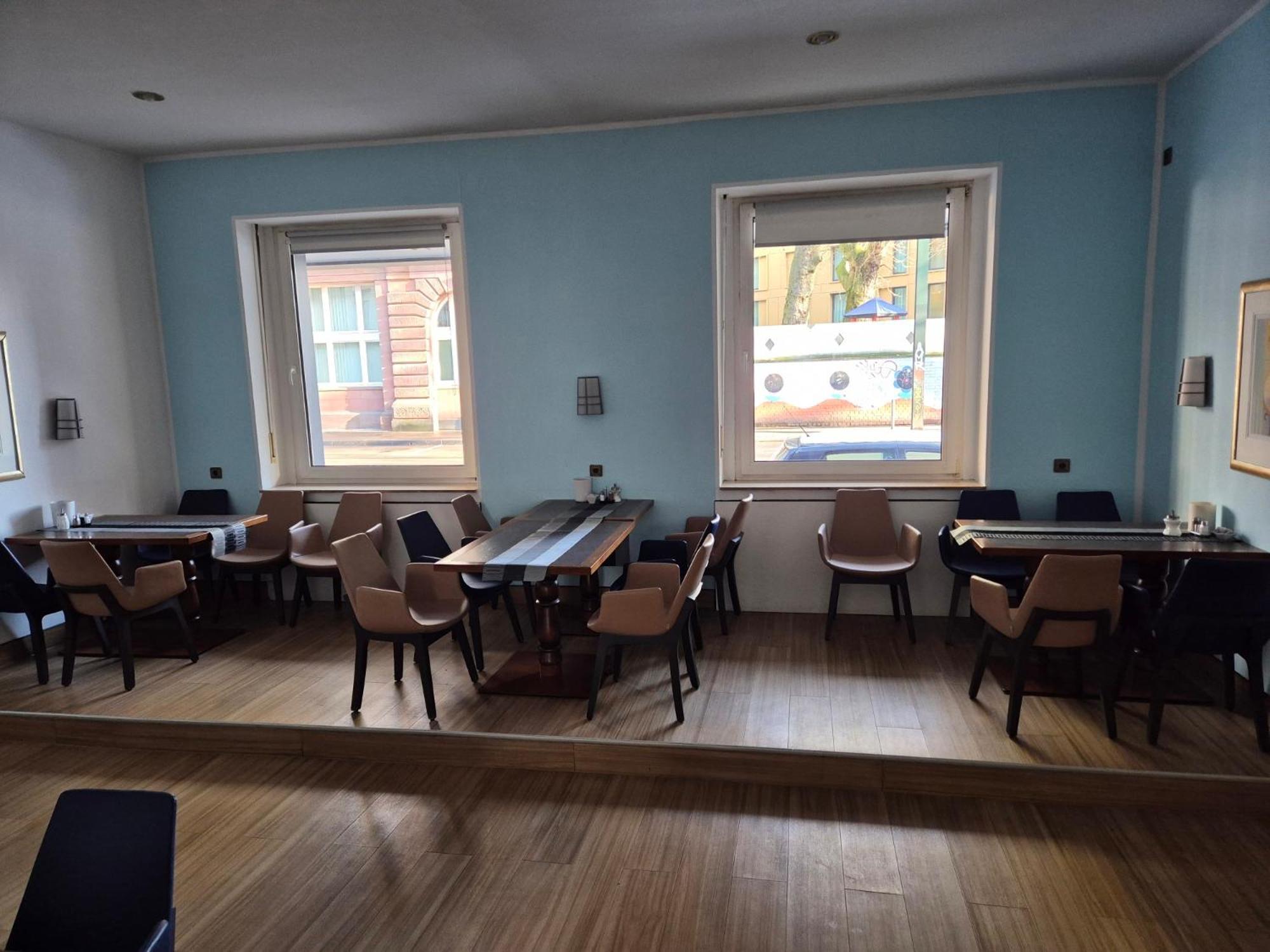 Sure Hotel By Best Western Ambassador Duesseldorf Bagian luar foto